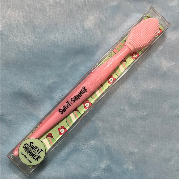 💋 Lip Care Bundle | Balms, Treatments & Gloss Essentials | Gift-Ready 💋 - Picture 7 of 10